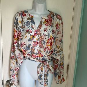 Nicole Miller New York floral balloon sleeve floral crop top NWT